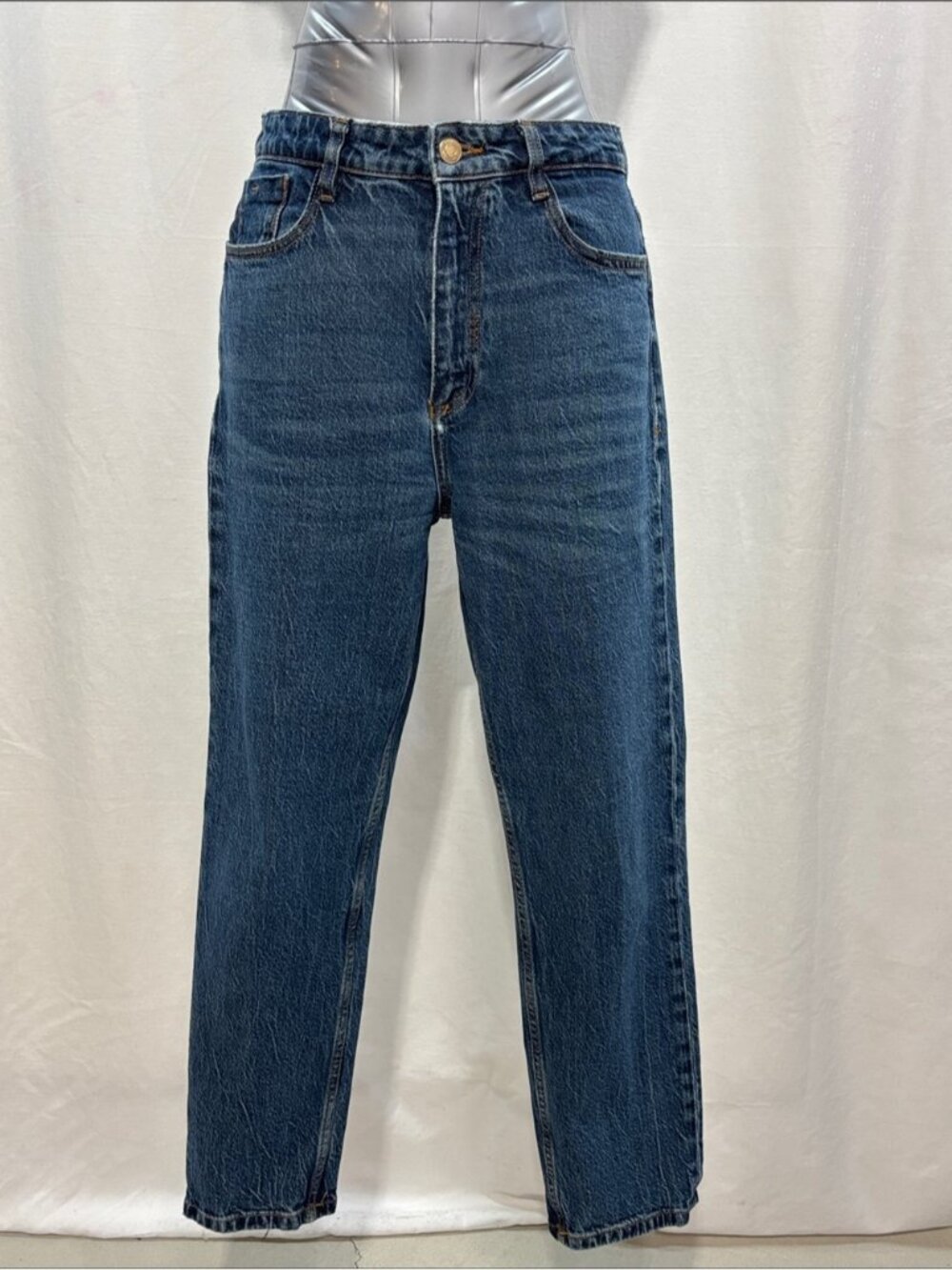 Zara Women’s Straight-Leg Jeans in Dark Blue Denim 240 trendy casual work school